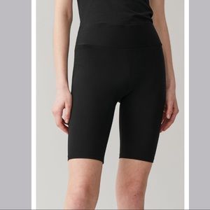 COS Cotton Slim Fit Shorts S